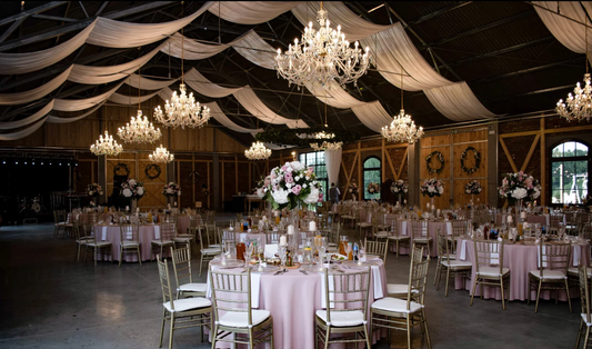 Majątek Howieny Wedding Barn Venue, Poland